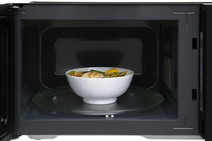 Lò vi sóng Panasonic NN-GM34NBYUE